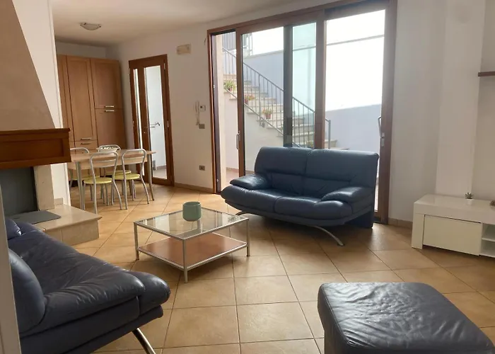 Al Civico 1 Ferienhaus